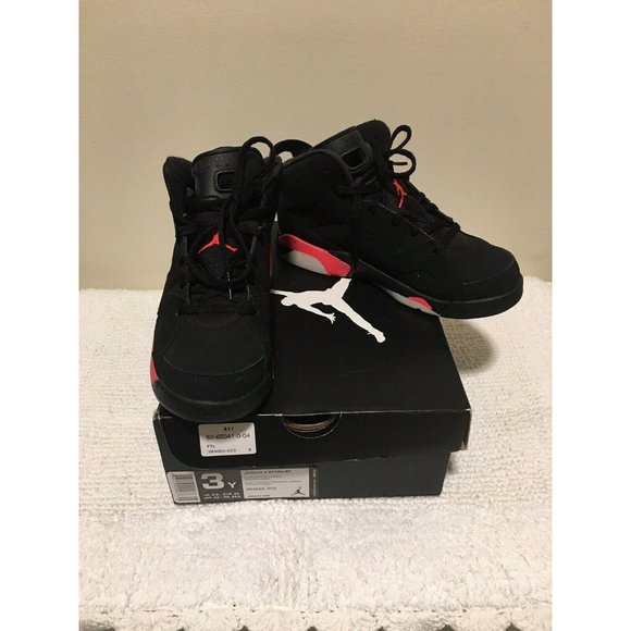 Nike Air Jordan 6 Retro Basketball Shoes - Size 3Y - Picture 3 of 6